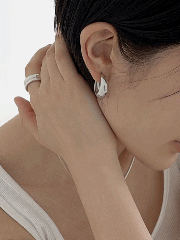 ring earring