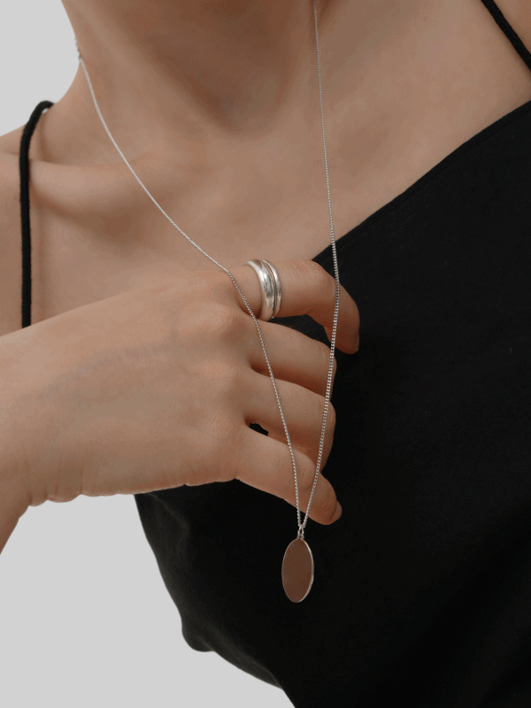oval necklace